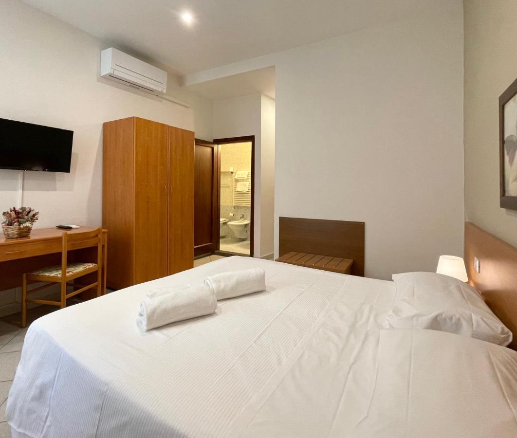 Hotel Leopolda Floransa Dış mekan fotoğraf