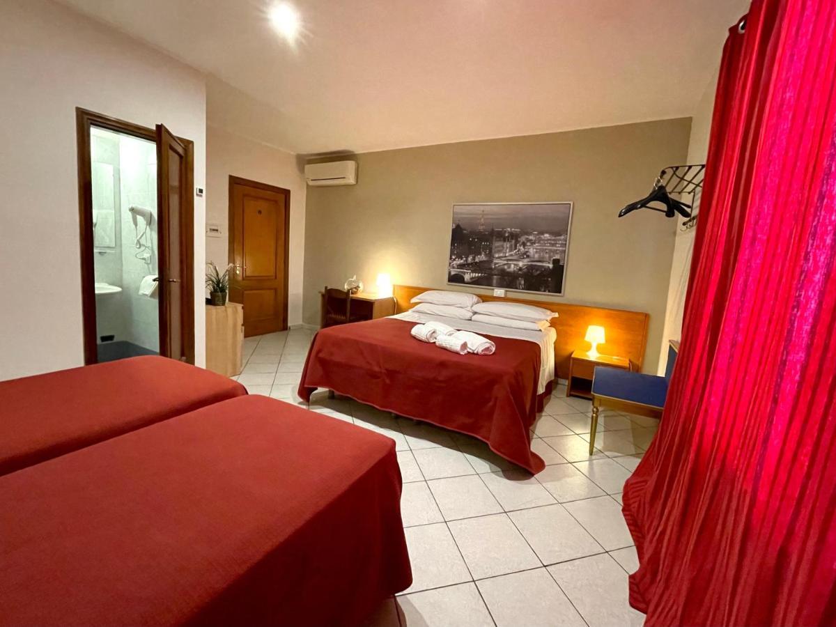 Hotel Leopolda Floransa Dış mekan fotoğraf